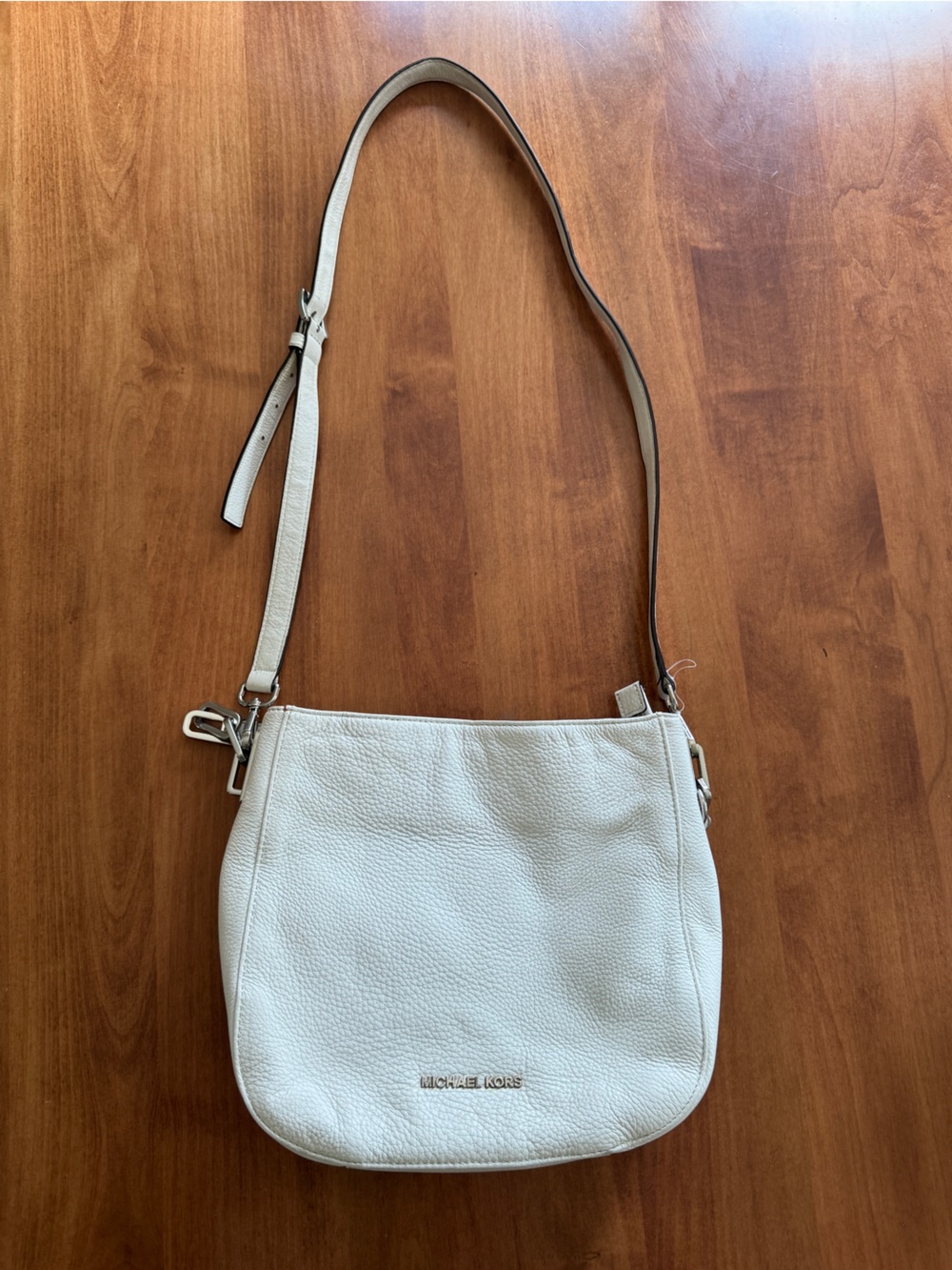 Michael Kors White Pebbled Leather Shoulder Bag Adjustable Strap Purse